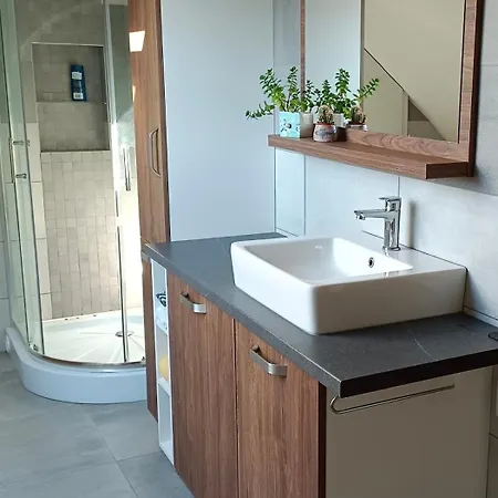 Apartman Za Lesem Cerveny Kostelec Exterior photo