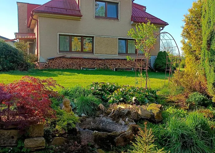 Apartman Za Lesem