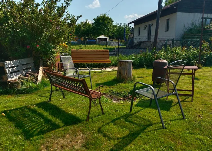Apartman Za Lesem